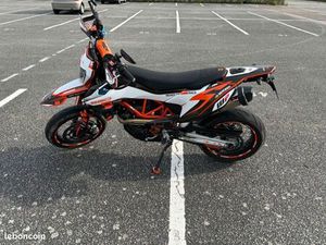 KTM 690 SMCR