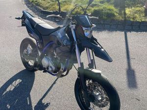 YAMAHA WR125X