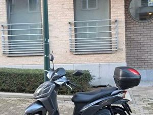 ② SYM SYMPHONY SR 125