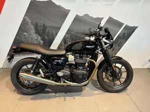 USED TRIUMPH STREET TWIN 900 FOR SALE IN SHIPLEY
