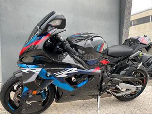 BMW - M 1000 RR