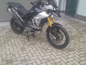 TRIUMPH TIGER 900 RALLY PRO