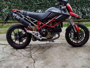 DUCATI HYPERMOTARD 1100 SP ROSSO