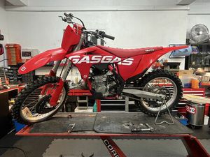 GAS GAS MC 450 (NAO MATRICULADA) CARCAVELOS E PAREDE