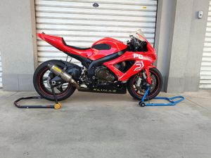 SUZUKI GSXR 750 K8/9 →