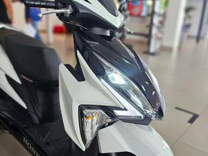 YAMAHA NEO 125 UBS