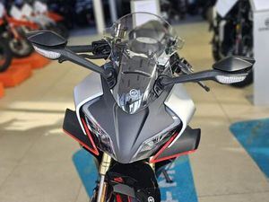 CFMOTO CFMOTO 450SR ABS 25 450 CM3, 2025 GOD.