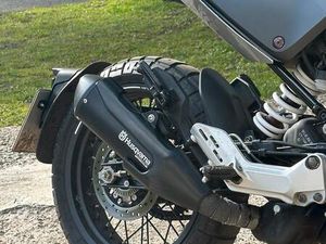 HUSQVARNA SVARTPILEN 125