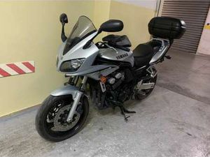 YAMAHA FZS 600 S