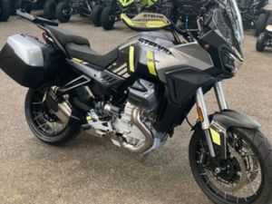 MOTO GUZZI STELVIO 2024 1000 CM3 | MOTO TRAIL | 19 740 KM | GRIS | 01250 CEYZERIAT