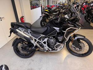 TRIUMPH TIGER 1200 RALLY EXPLORER NEU INT.-NR: CJ3272