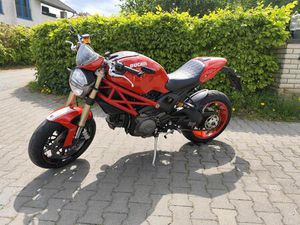 DUCATI MONSTER 1100EVO