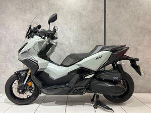 2024 HONDA ADV350 - 1594 MILES - FANTASTIC CONDITION!