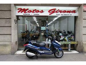 PIAGGIO - X8 125
