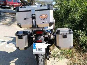 HONDA - ÁFRICA TWIN ADVENTUR SPORT DCT