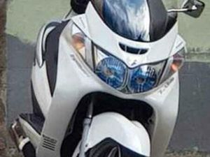 SUZUKI - BURGMAN 250 AN