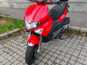ST 125