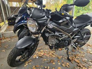 SV650