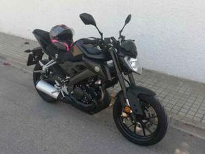 YAMAHA - MT 125