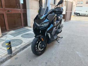 BMW - C400GT