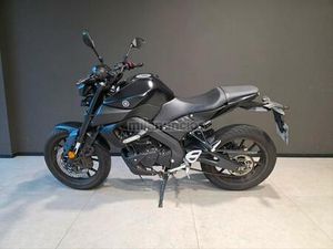 YAMAHA - MT-125