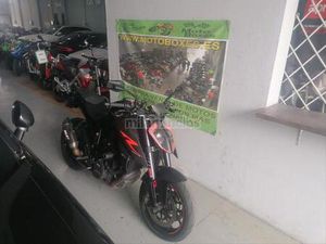 KTM - 1290 SUPER DUKE R