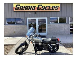 2018 SUZUKI BOULEVARD S40