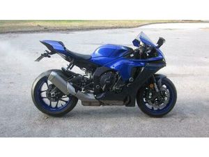 VENDO YAMAHA YZF R1 (2020 - 25) USATA A JESI (CODICE 9914773) - MOTO.IT