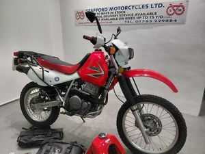 HONDA XR600