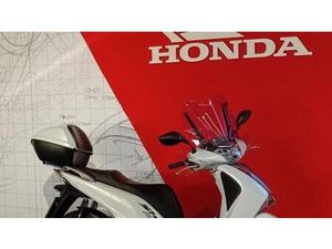 VENDO HONDA SH 150 I (2017 - 19) USATA A SAN GIORGIO CANAVESE (CODICE 9914990) - MOTO.IT