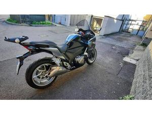 VENDO HONDA VFR 1200 F DCT ABS (2010 - 16) USATA A TURATE (CODICE 9914254) - MOTO.IT