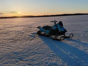 SKI-DOO 850 E-TEC TURBO HUIPPU-UMPISEN KULKIJA!