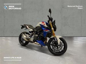BMW F 900 R