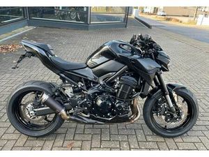 KAWASAKI Z 900 / HÖLY BLACK PERFORMANCE