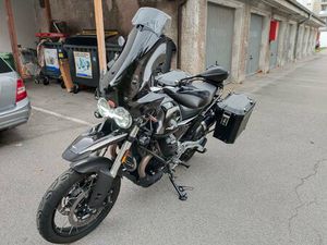 OCCASION MOTO GUZZI V85 TT GUARDIA D'ONORE