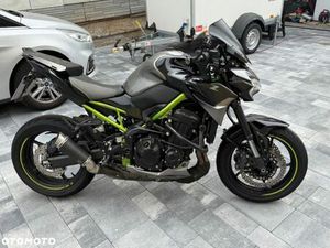 KAWASAKI Z 900