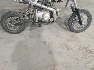 DIRT BIKE
