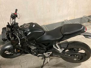 HONDA CB 125R BJ. 2023 TÜV BIS 07/2027 SCHWARZ