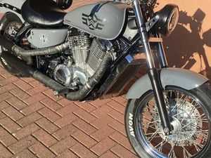 HONDA VT 1100 C2 SHADOW, TÜV 04/2027, GEDROSSELT 48 PS