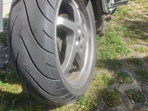 HONDA VFR 800 RC46 II MOTORRAD IN SILBER