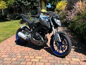 VERKAUFE YAMAHA MT-125