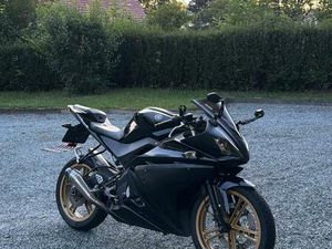 VERKAUFE YAMAHA YZF R125