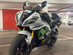 YAMAHA YZF-R6 RJ15|BJ 2012|TOP-ZUSTAND| VIEL ZUBEHÖR|TÜV 2027