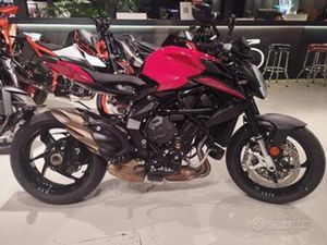 MV AGUSTA BRUTALE 800 ROSSO