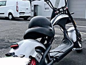 E-SCOOTER CHOPPER GLOSSY GREY