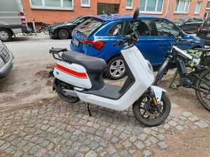 NIU NQI GTS 70 KM/H VERSION