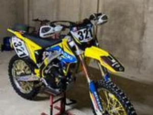SUZUKI RM-Z 250