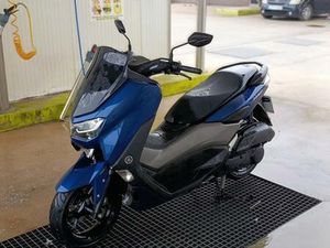 YAMAHA - NMAX