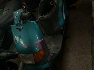 PIAGGIO SFERA 50 SCHLACHTFEST - MOTOR DREHT