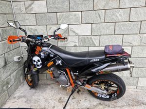 KTM DUKE 640